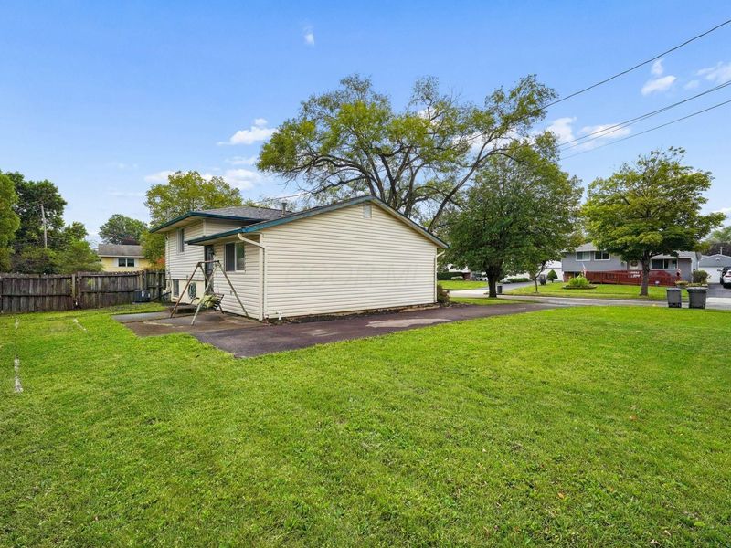 1494 Cranwood Drive, Columbus, OH 43229 Photo 5