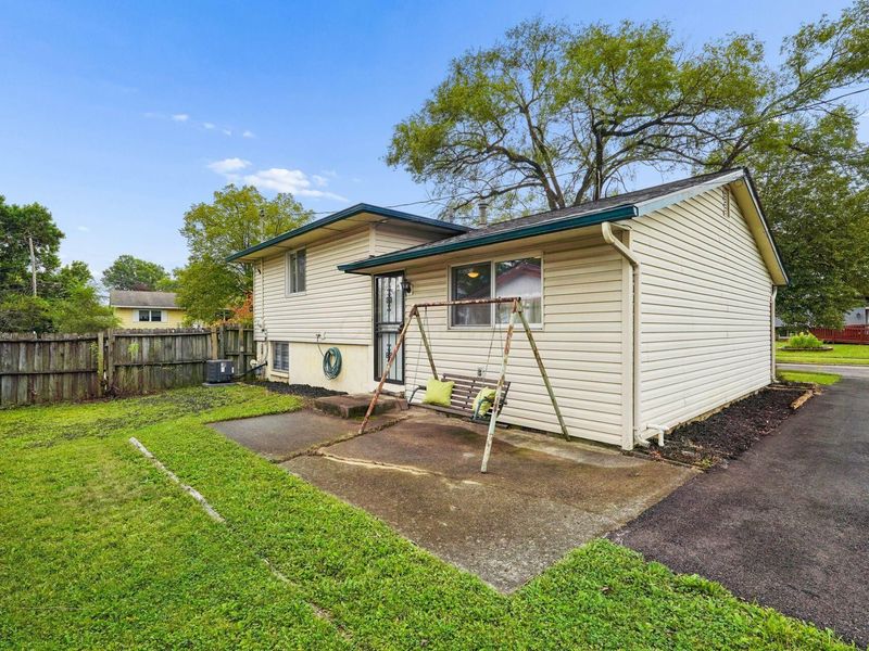 1494 Cranwood Drive, Columbus, OH 43229 Photo 6