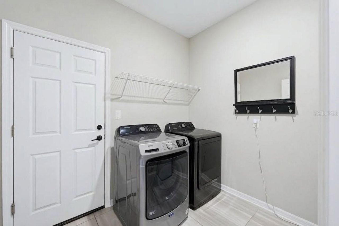 3583 Secret Stroll Drive, Sarasota, FL 34240 Photo
