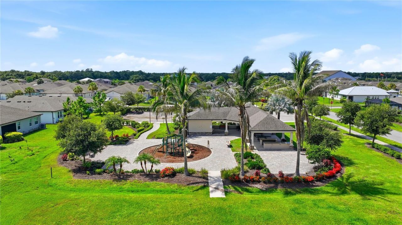 3583 Secret Stroll Drive, Sarasota, FL 34240 Photo