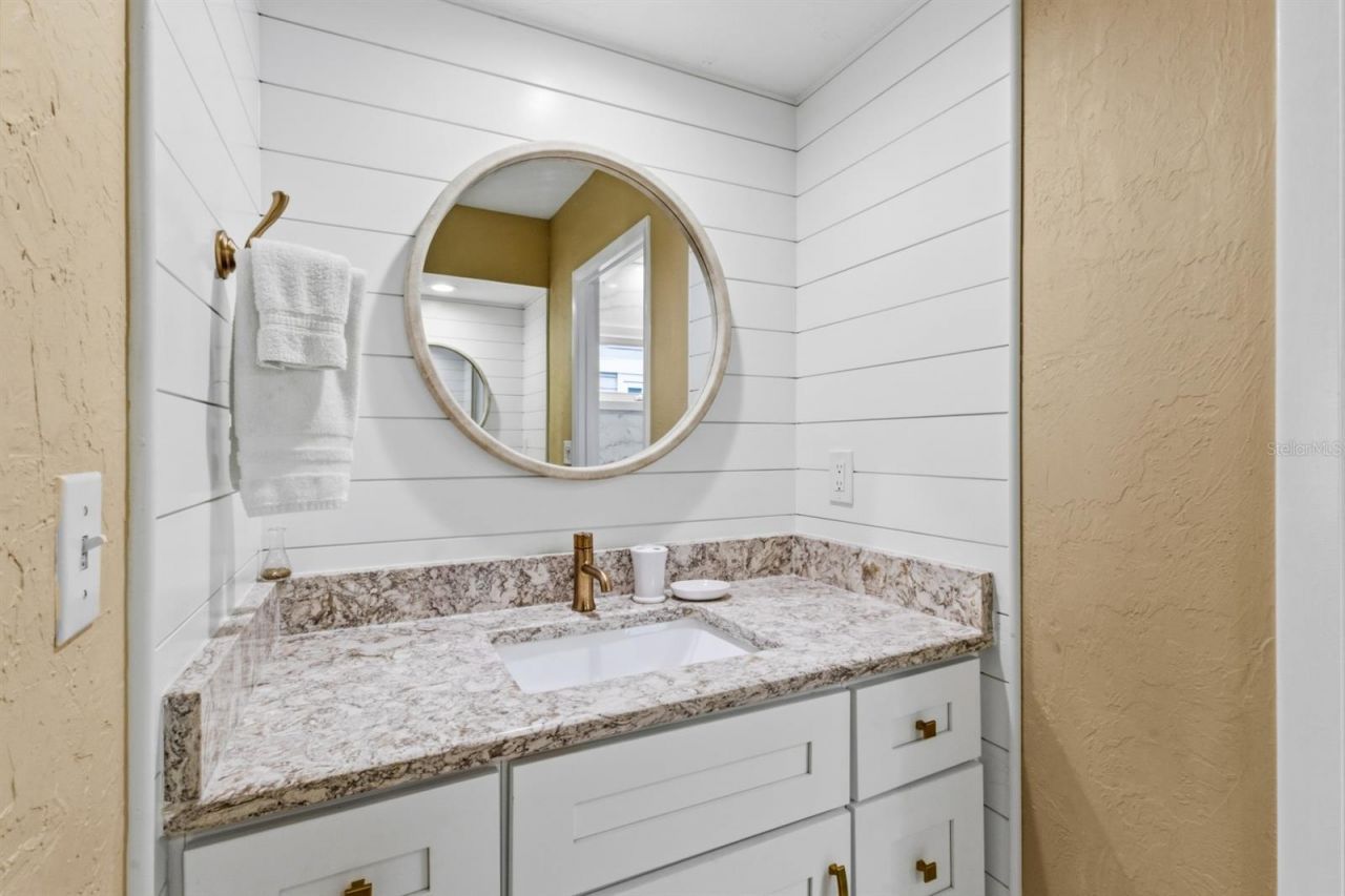 521 Forest Way, Longboat Key, FL 34228 Photo