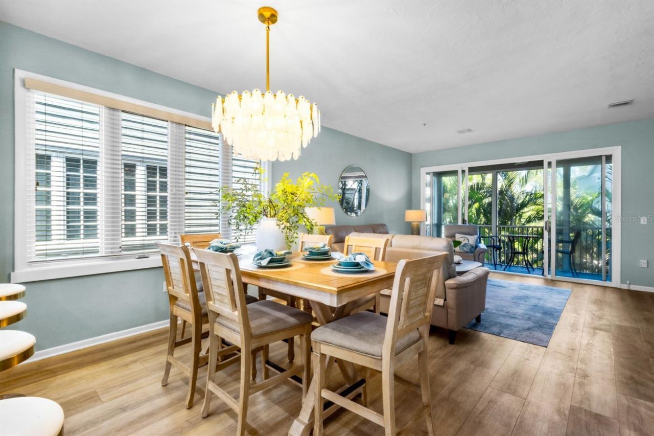521 Forest Way, Longboat Key, FL 34228 Photo