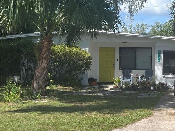 1226 NE 17TH AVENUE, GAINESVILLE, FL 32609