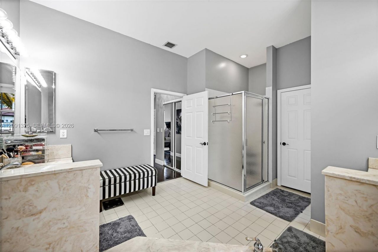 15976 SW 4th St , Pembroke Pines, FL 33027 Photo