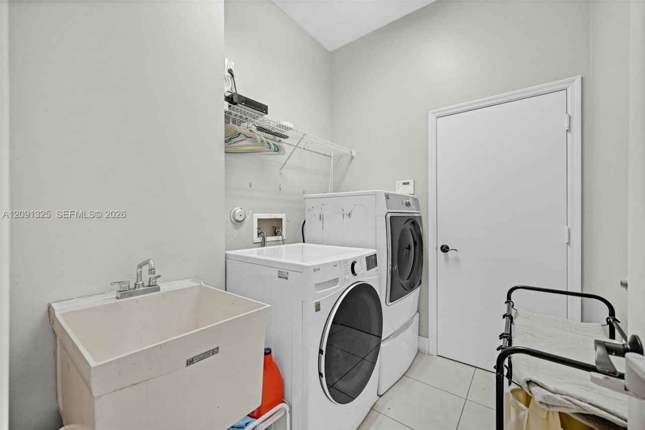 15976 SW 4th St , Pembroke Pines, FL 33027 Photo