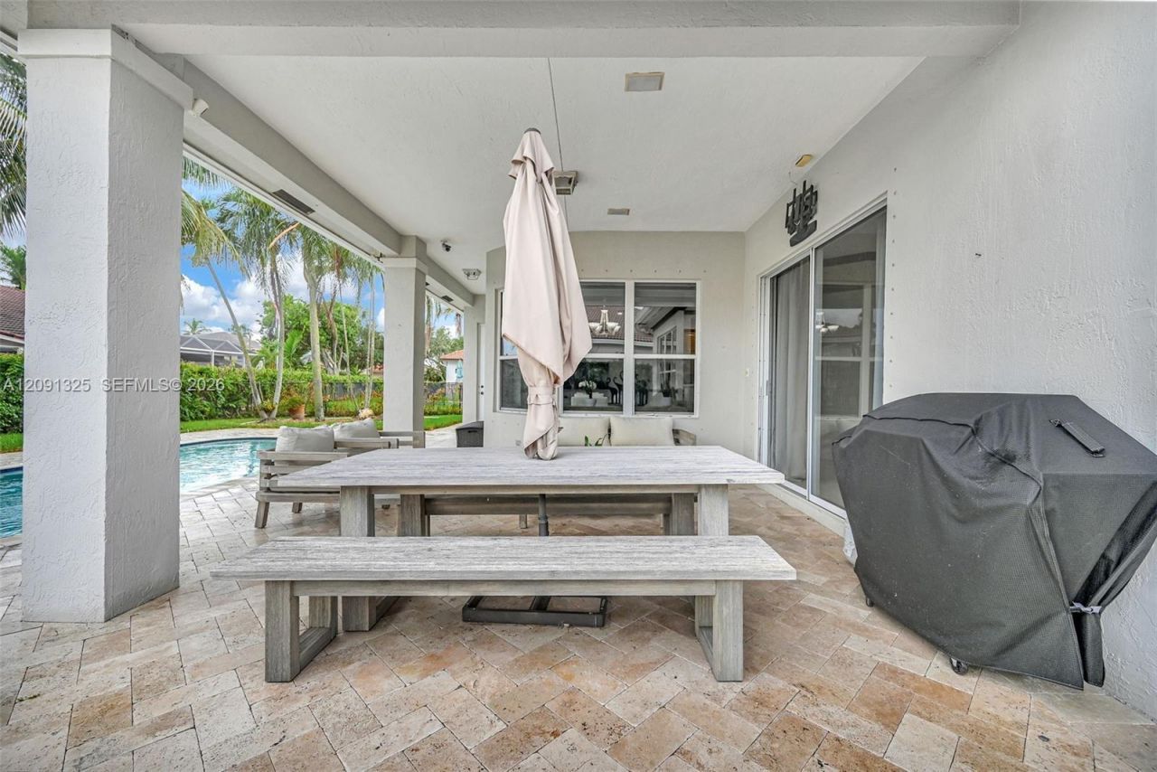 15976 SW 4th St , Pembroke Pines, FL 33027 Photo