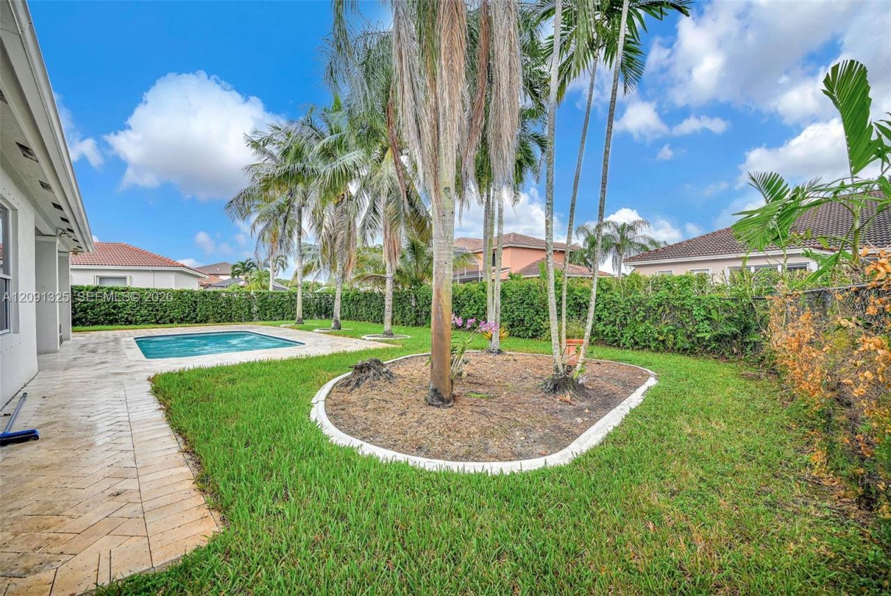 15976 SW 4th St , Pembroke Pines, FL 33027 Photo