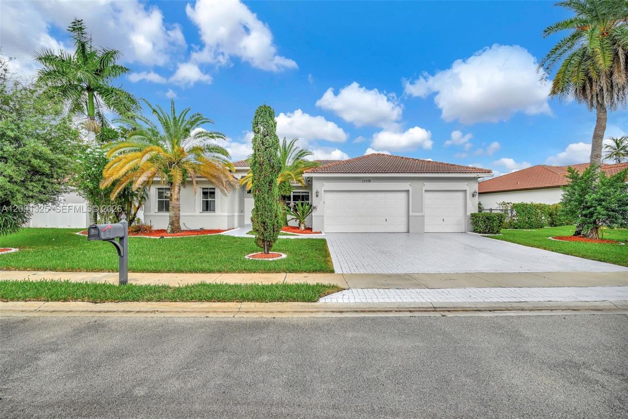 15976 SW 4th St , Pembroke Pines, FL 33027 Photo