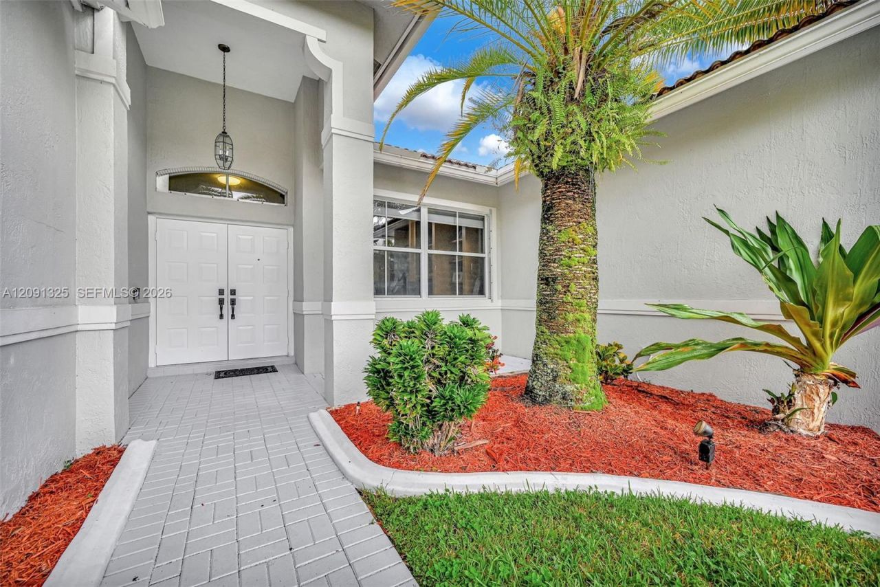 15976 SW 4th St , Pembroke Pines, FL 33027 Photo