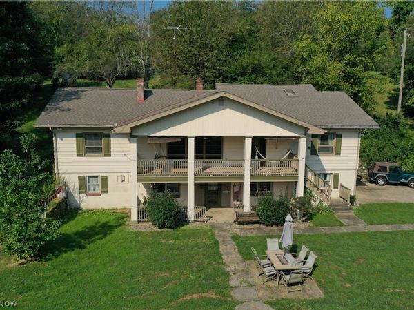 16213 Park Way Way , East Liverpool, OH 43920