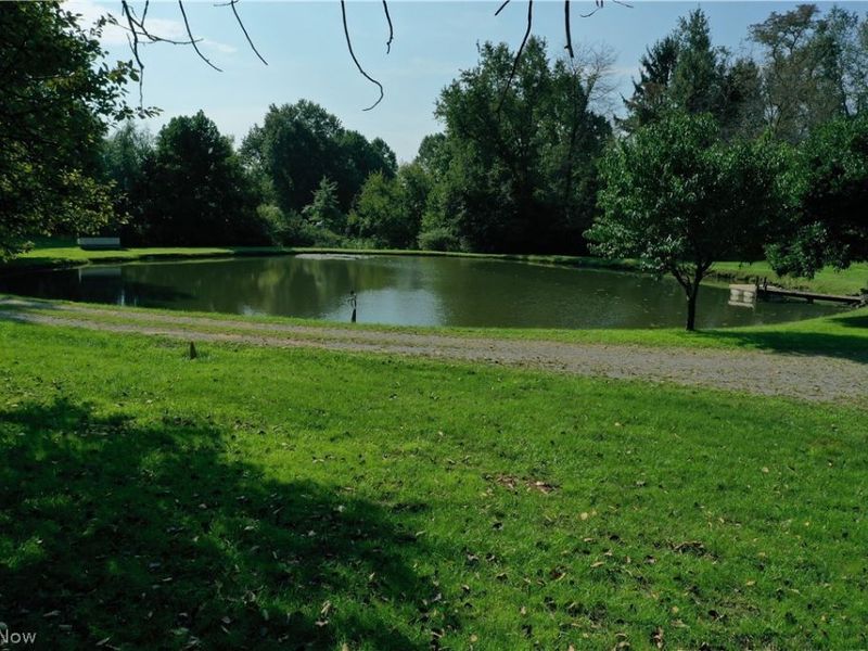 16213 Park Way Way, East Liverpool, OH 43920 Photo 8
