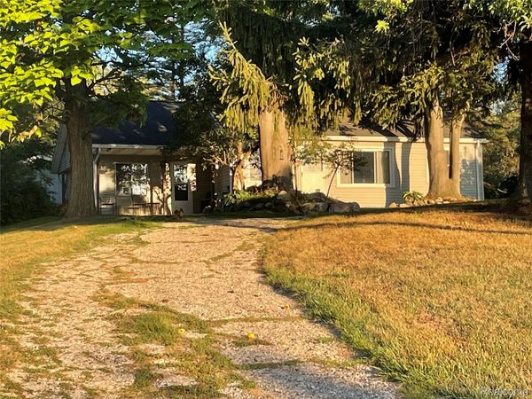 855 N Van Dyke Road N, Imlay Township, Mi 48444