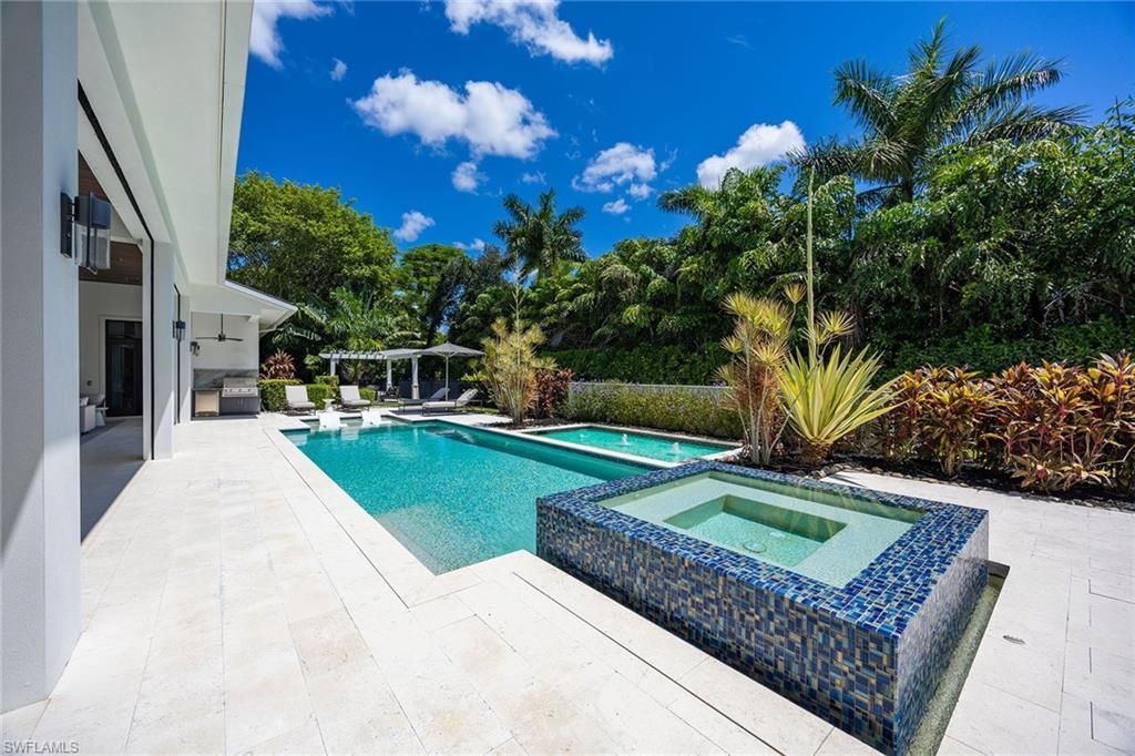 1300 Nautilus Rd , Naples, FL 34102 Photo