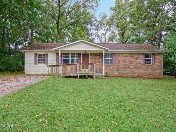 324 Oak Hill Drive, Crossville, TN 38572