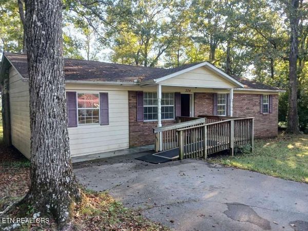 324 Oak Hill Drive, Crossville, TN 38572
