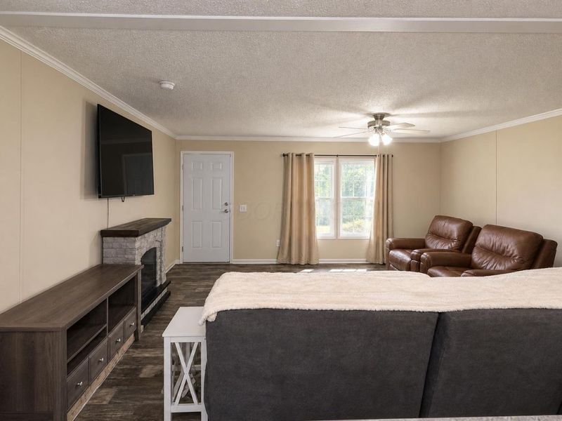 2445 Columbus Lancaster Road NW, Unit 11, Lancaster, OH 43130 Photo 11