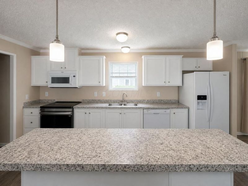 2445 Columbus Lancaster Road NW, Unit 11, Lancaster, OH 43130 Photo 2