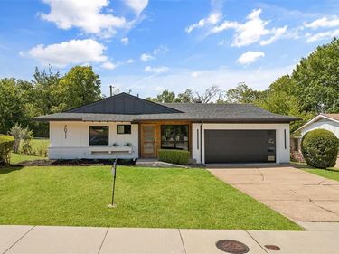 7011 Sweet Sue Lane, Dallas, TX 75241