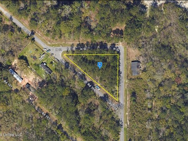 14365 Rd 108, Biloxi, MS 39532