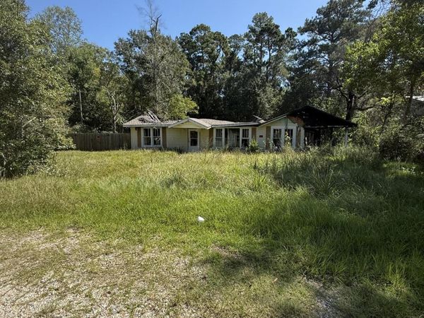 16010 Sister Mary Ellen Road, Kiln, MS 39556