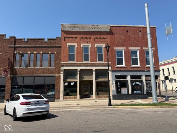 1603 J Street , Bedford, IN 47421