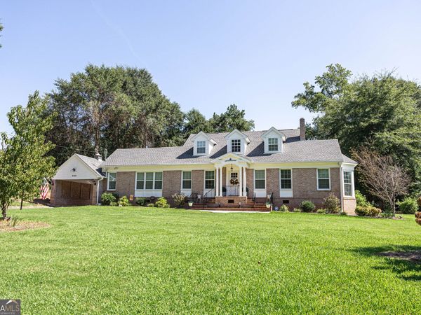 6102 26th Avenue, Valley, AL 36854