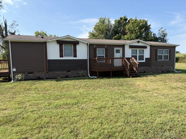 3583 Rocky Mound Rd , Westmoreland, TN 37186