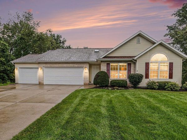 14445 Phoenix Drive, Mishawaka, IN 46545