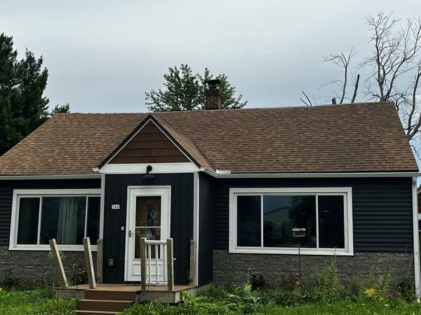 340 Maple Ave, Juneau, WI 53039