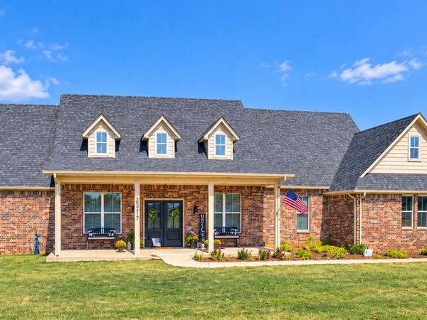 8517 NW 63rd Street, Oklahoma City, OK 73132