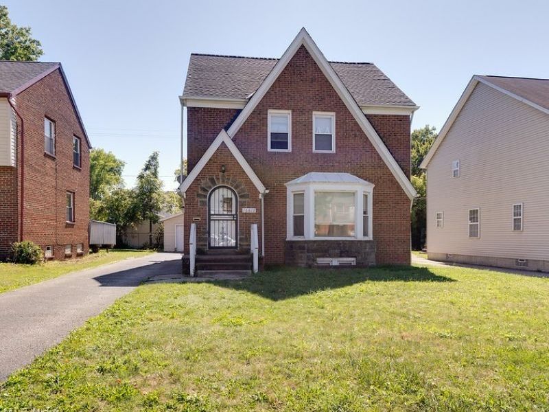 16612 Glendale Avenue, Cleveland, OH 44128 Photo 1