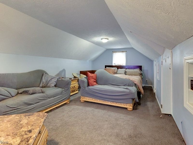 16612 Glendale Avenue, Cleveland, OH 44128 Photo 12
