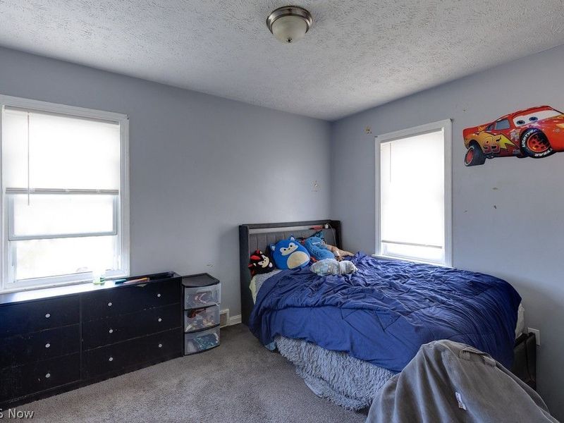 16612 Glendale Avenue, Cleveland, OH 44128 Photo 13
