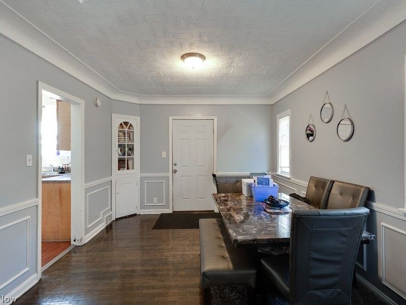 16612 Glendale Avenue, Cleveland, OH 44128 Photo 6
