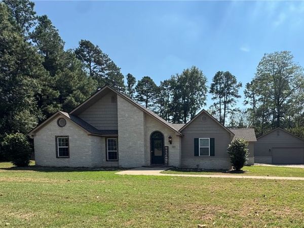 207 Amy Lynn Place, Russellville, AR 72802
