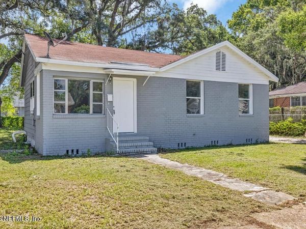 8141 PAUL JONES Drive, Jacksonville, FL 32208