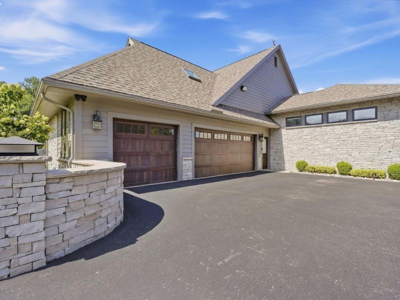 2078 Driftwood Lane, Oregon, OH 43616 Photo 98