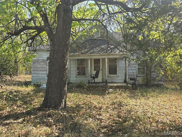 310 S Frisco Street , Crocker, MO 65452