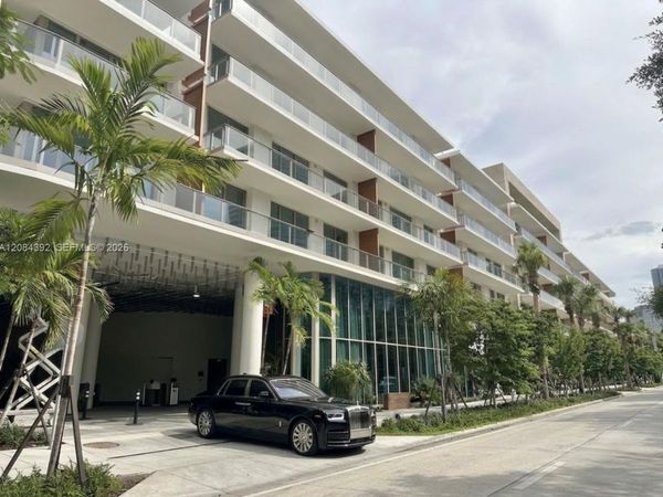 2200 Brickell Ave., Unit 313, Miami, FL 33129