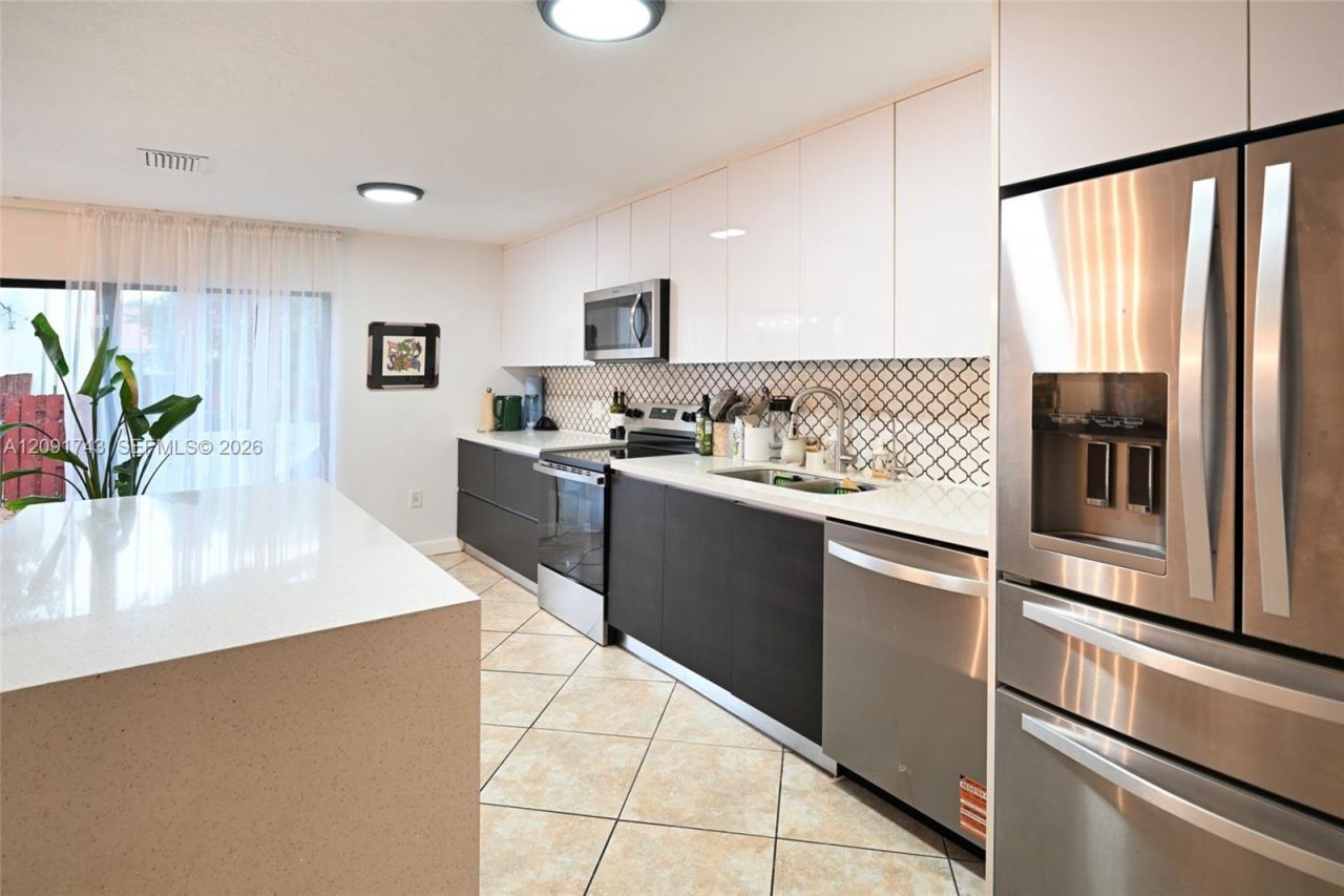 3813 Simms St , Unit 3813, Hollywood, FL 33021 Photo