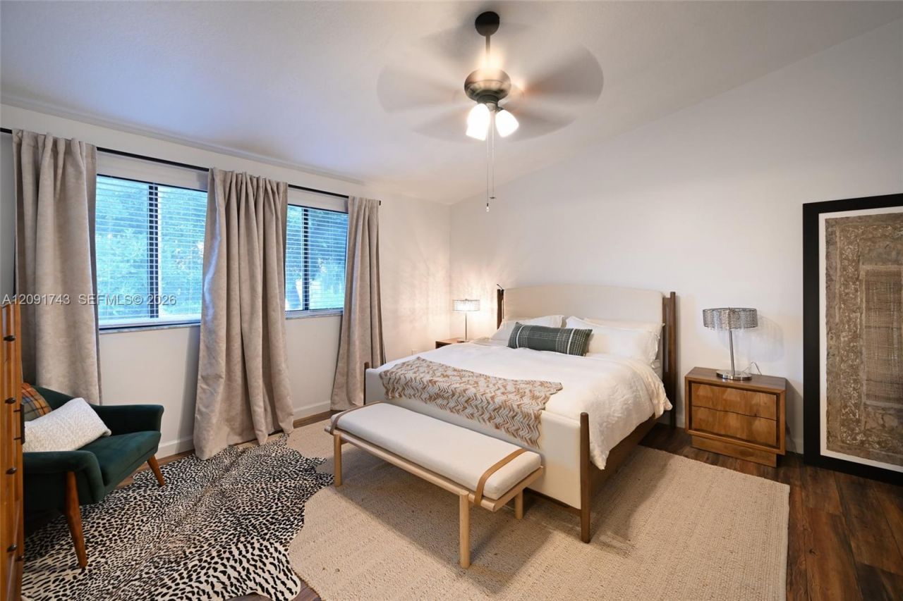 3813 Simms St , Unit 3813, Hollywood, FL 33021 Photo