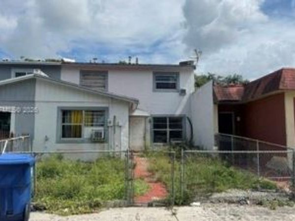 20686 NW 38th Ave , Miami Gardens, FL 33055