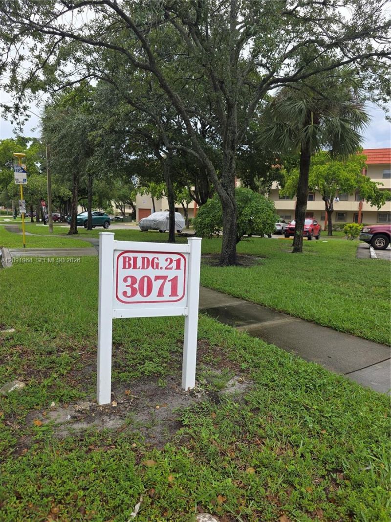 3071 E Sunrise Lakes Dr , Unit 107, Sunrise, FL 33322 Photo