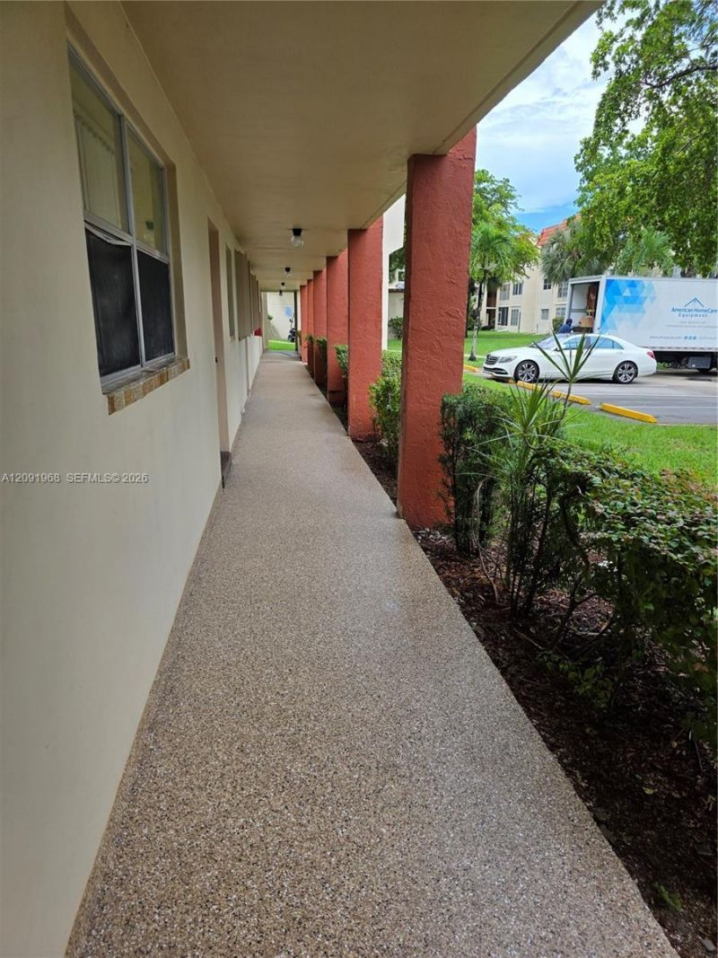 3071 E Sunrise Lakes Dr , Unit 107, Sunrise, FL 33322 Photo