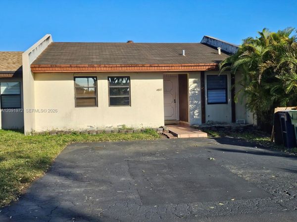 4907 SW 137th Ct , Miami, FL 33175