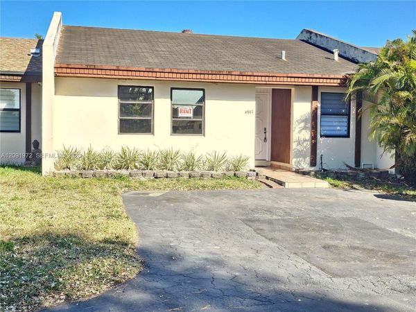 4907 SW 137th Ct , Miami, FL 33175