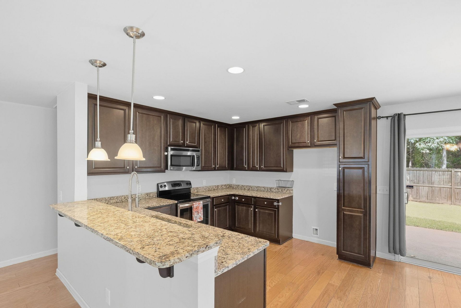 187 Blackstone Drive Photo 16