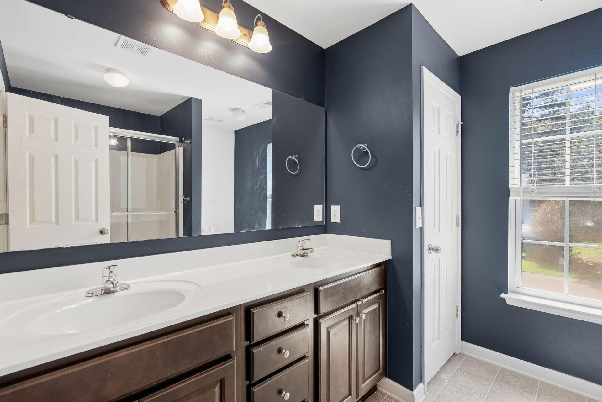 187 Blackstone Drive Photo 22