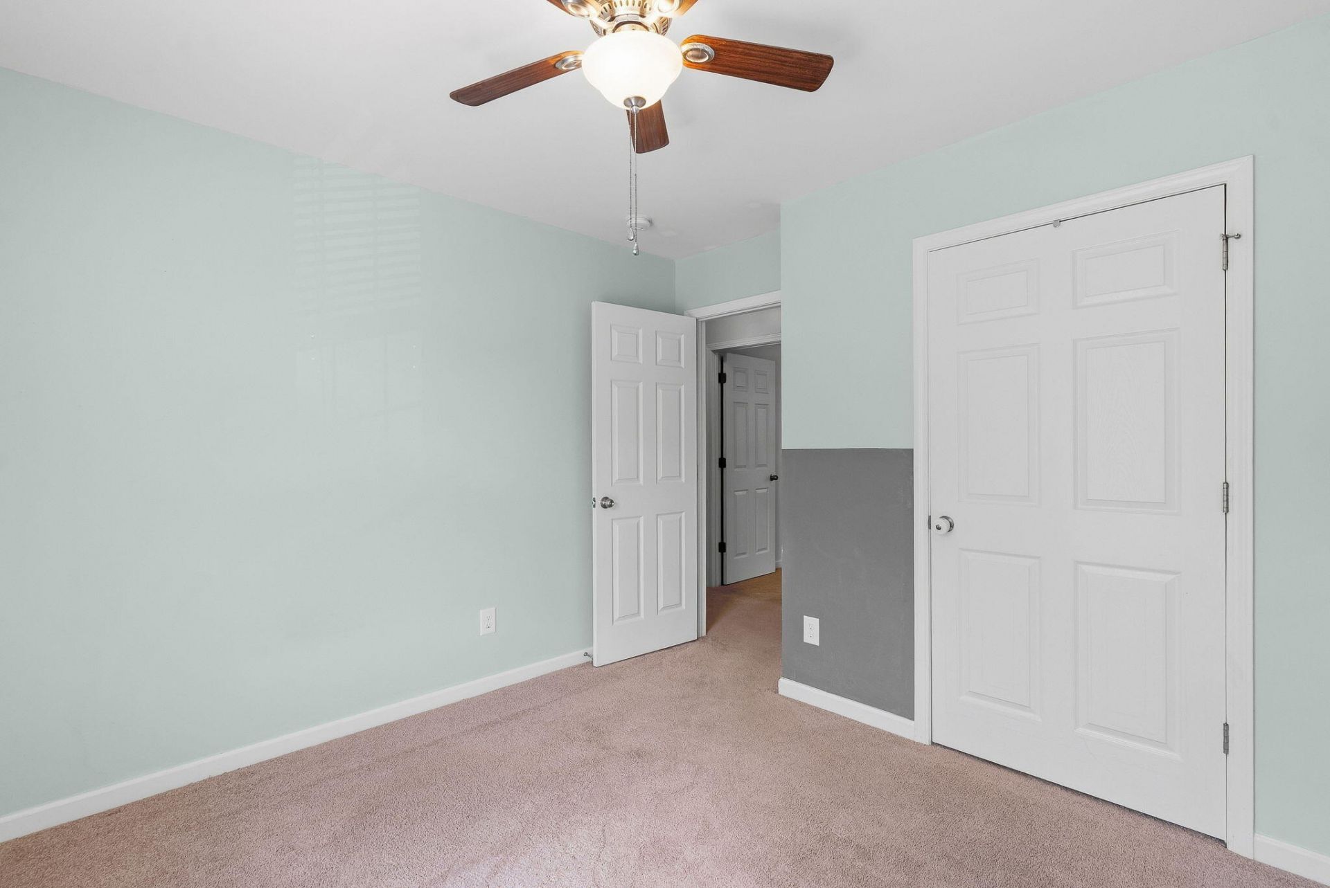 187 Blackstone Drive Photo 30