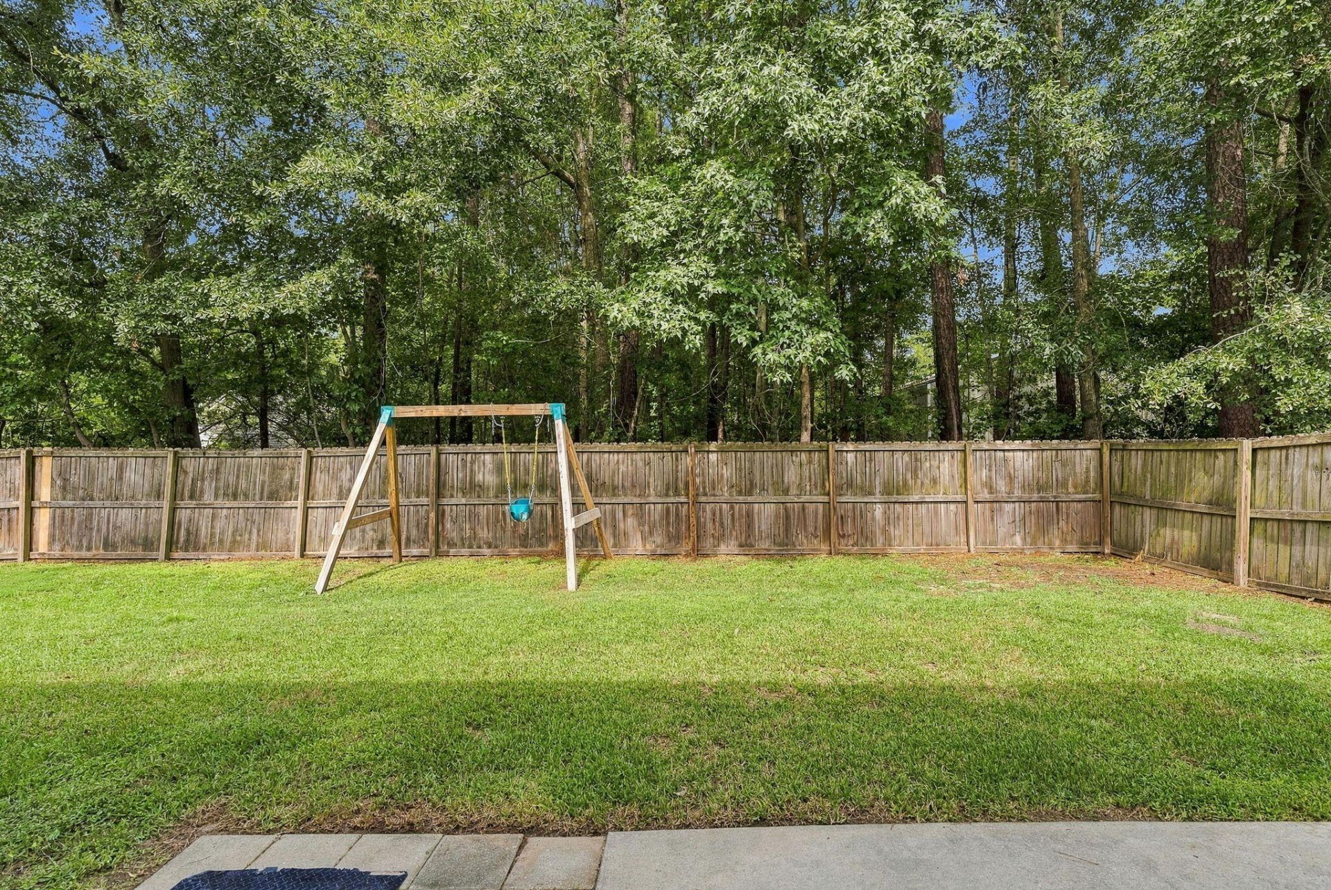 187 Blackstone Drive Photo 31
